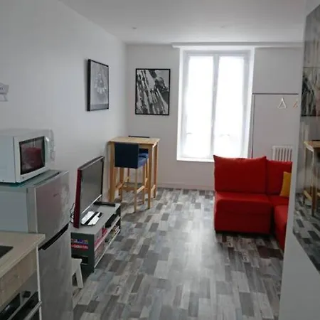 Camille - Proche Paris & Disneyland Apartment *