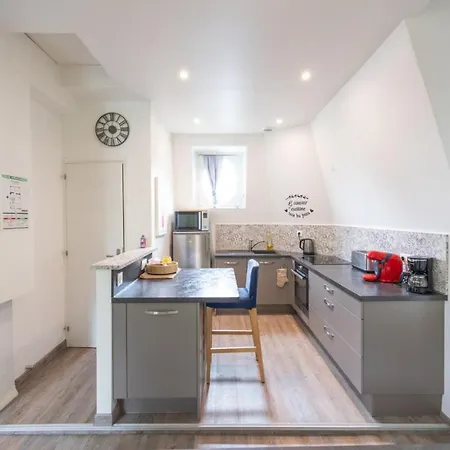 Camille - Proche Paris & Disneyland Apartment *