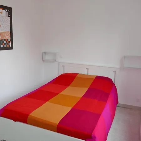 Apartment Camille - Proche Paris & Disneyland Lagny-sur-Marne